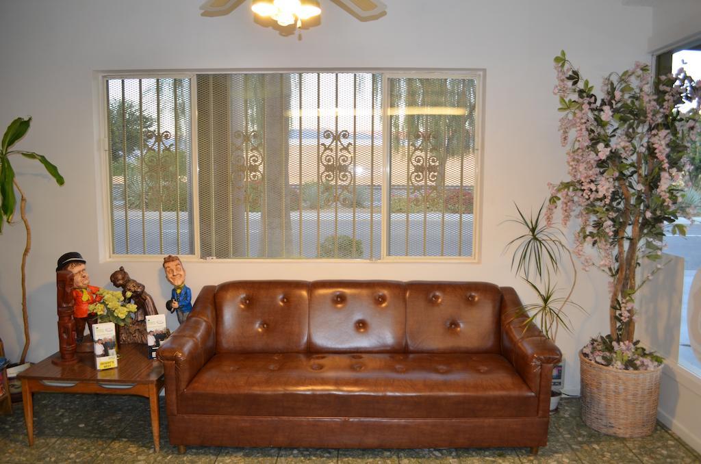 Tropics Motor Hotel Indio Luaran gambar