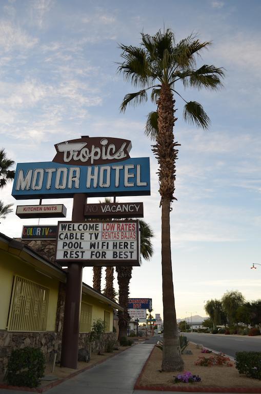 Tropics Motor Hotel Indio Luaran gambar